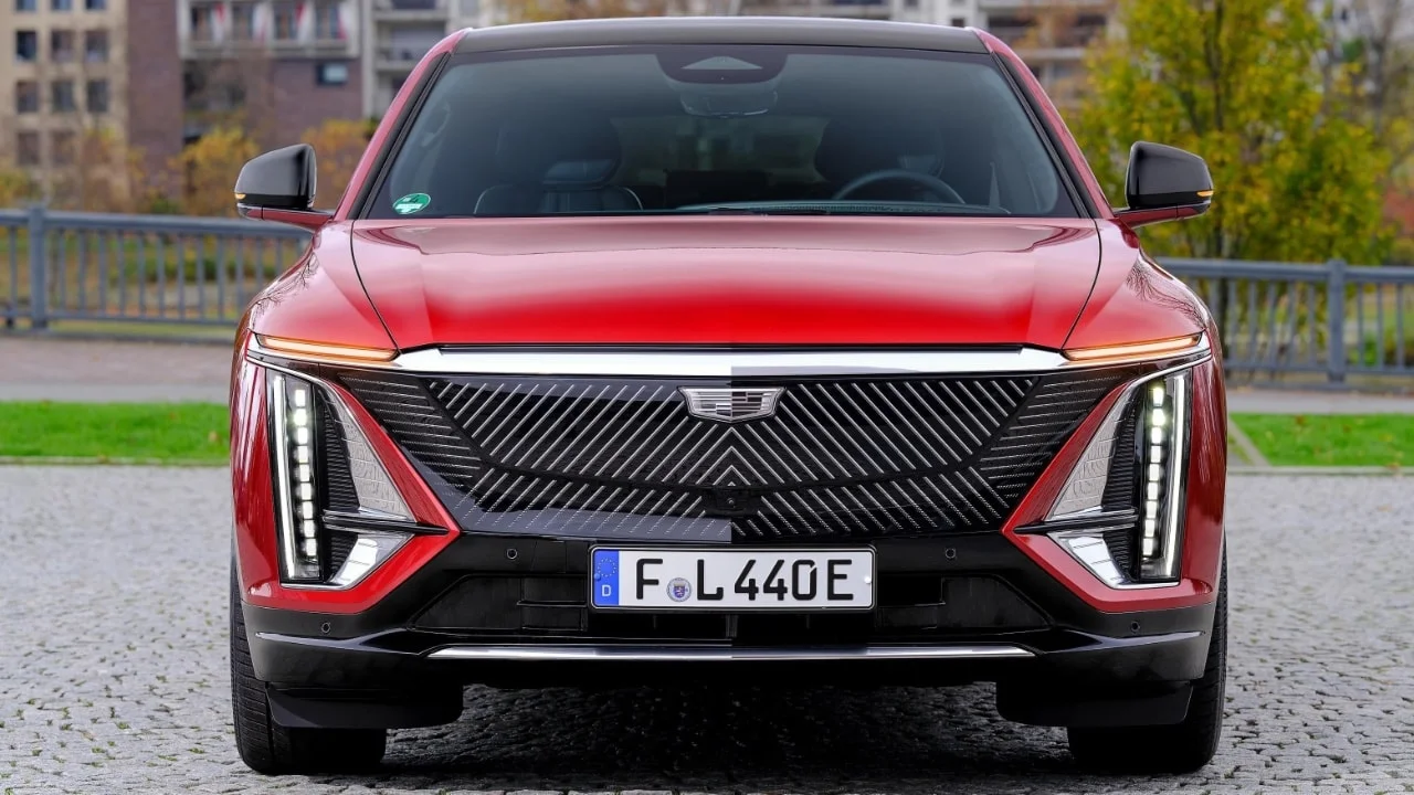 Cadillac LYRIQ d'occasion - Vendez votre Cadillac en Suisse | CompriamoAuto.ch