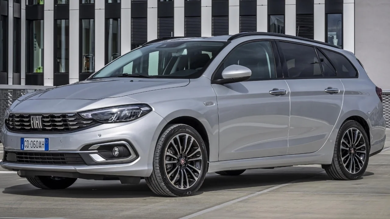 Sell your Fiat TIPO at the best price in Switzerland Used Fiat TIPO - Sell your Fiat car in Switzerland | CompriamoAuto.ch