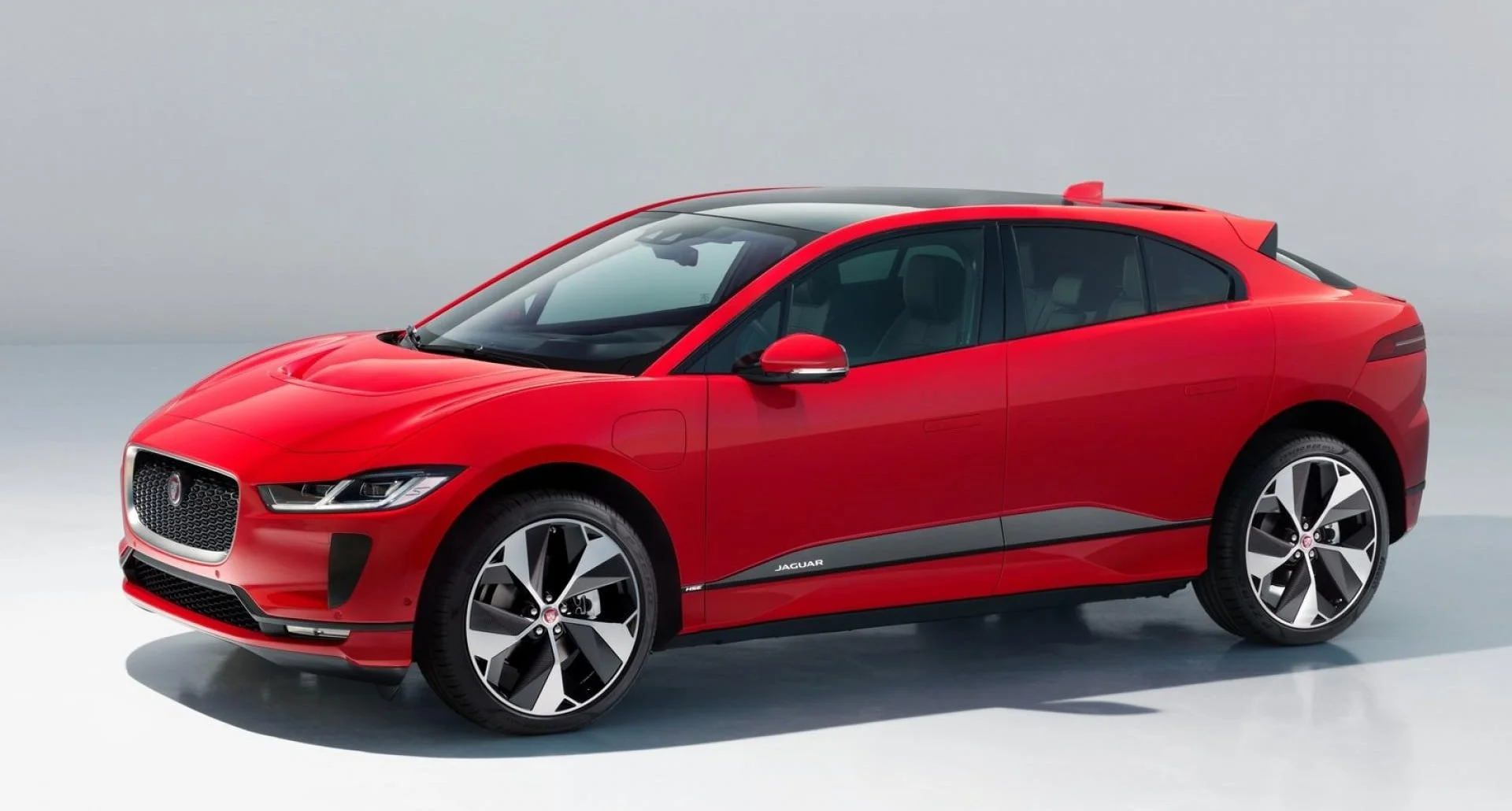 Vendez votre Jaguar I-PACE au meilleur prix en Suisse Jaguar I-PACE d'occasion - Vendez votre Jaguar en Suisse | CompriamoAuto.ch
