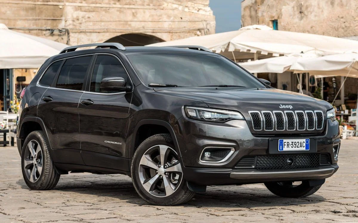 Vendez votre Jeep CHEROKEE au meilleur prix en Suisse Jeep CHEROKEE d'occasion - Vendez votre Jeep en Suisse | CompriamoAuto.ch