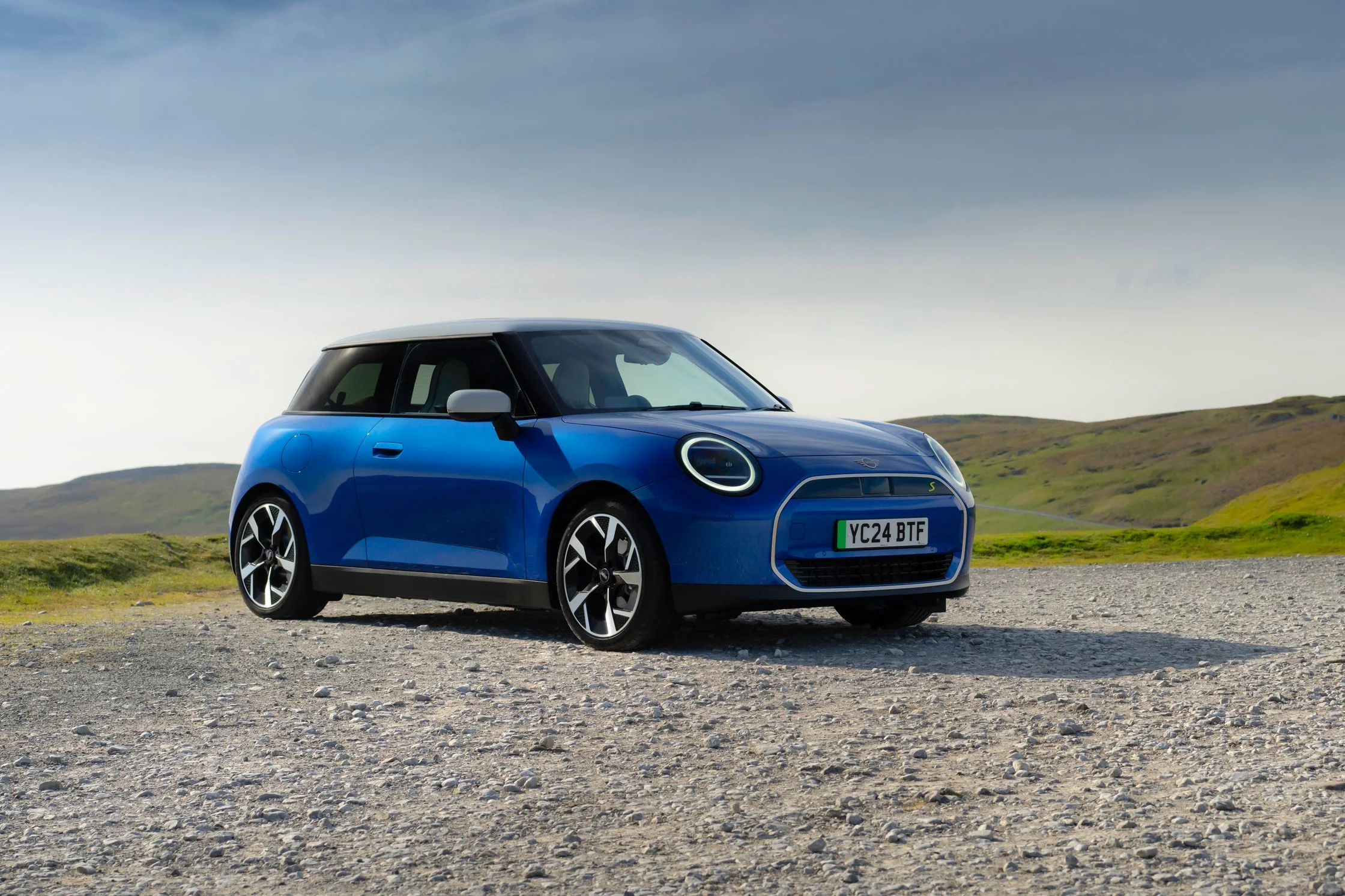 Vendez votre Mini COOPER SE au meilleur prix en Suisse Mini COOPER SE d'occasion - Vendez votre Mini en Suisse | CompriamoAuto.ch