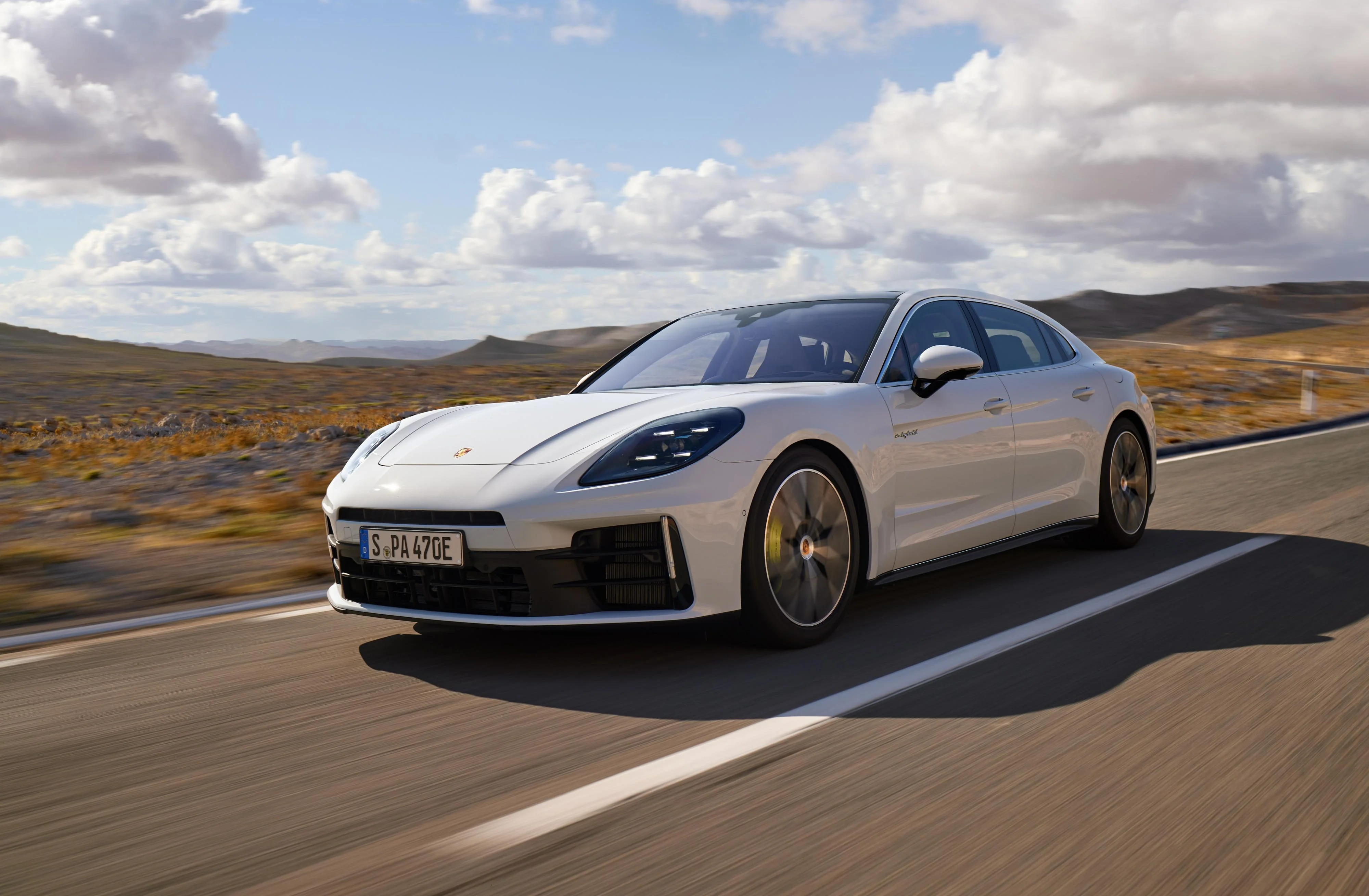 Vendez votre Porsche PANAMERA au meilleur prix en Suisse Porsche PANAMERA d'occasion - Vendez votre Porsche en Suisse | CompriamoAuto.ch