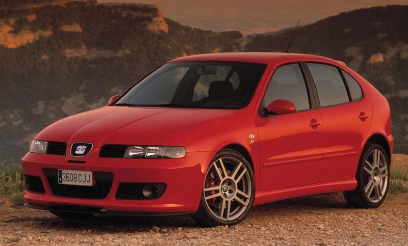 Vendez votre SEAT LEON au meilleur prix en Suisse SEAT LEON d'occasion - Vendez votre SEAT en Suisse | CompriamoAuto.ch