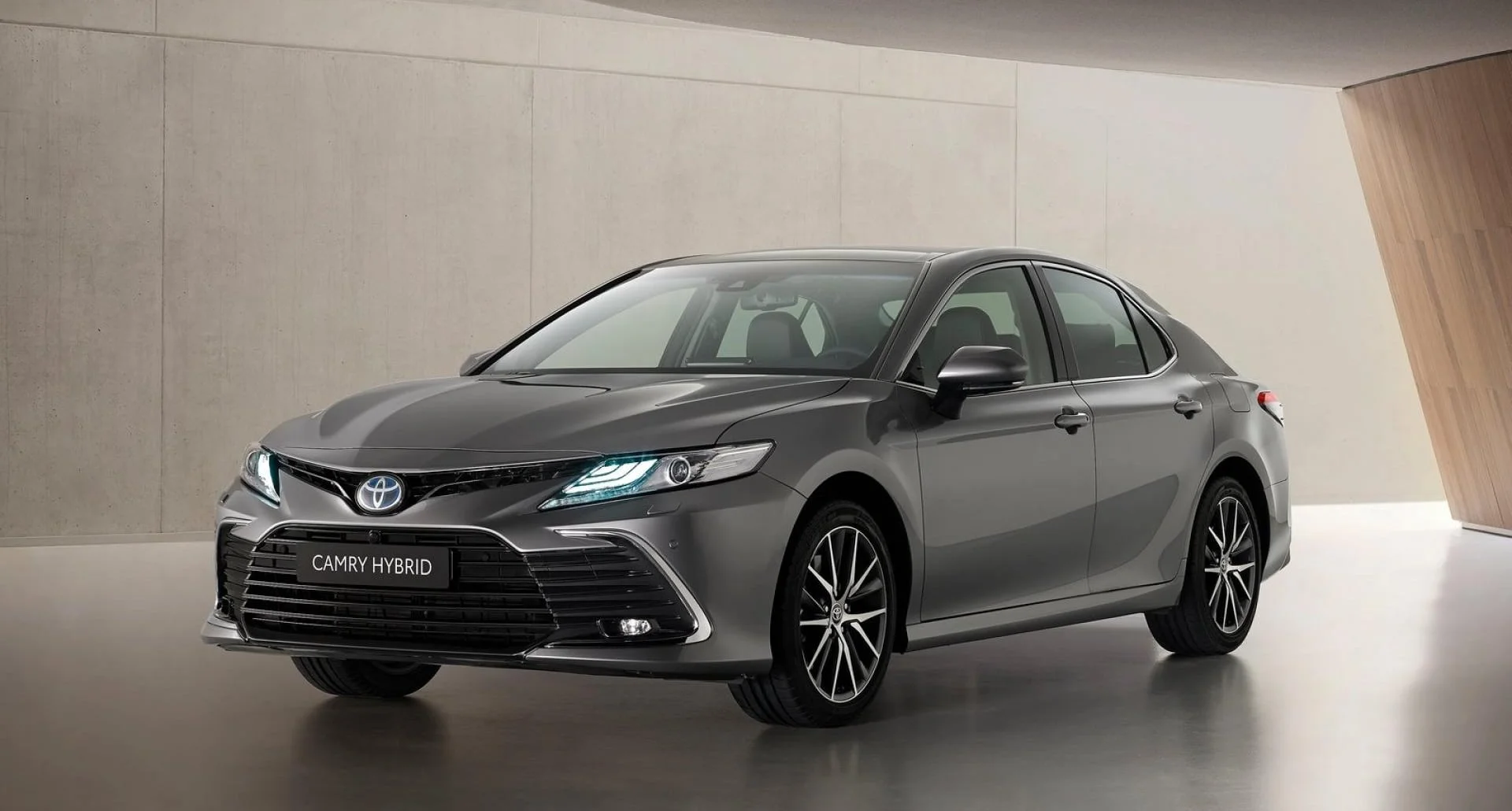 Verkaufen Sie Ihren Toyota CAMRY zum besten Preis in der Schweiz Gebrauchter Toyota CAMRY - Verkaufen Sie Ihren Toyota in der Schweiz | CompriamoAuto.ch